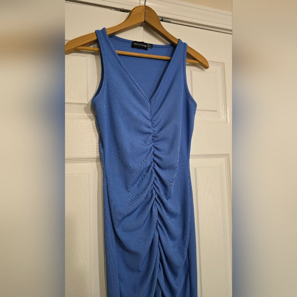 PrettyLittleThing Blue Ruched Bodycon Mini Dress Sleeveless Size 6 Night/club - Picture 8 of 9